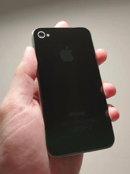 iphone 4 白色 iphone4有什么颜色